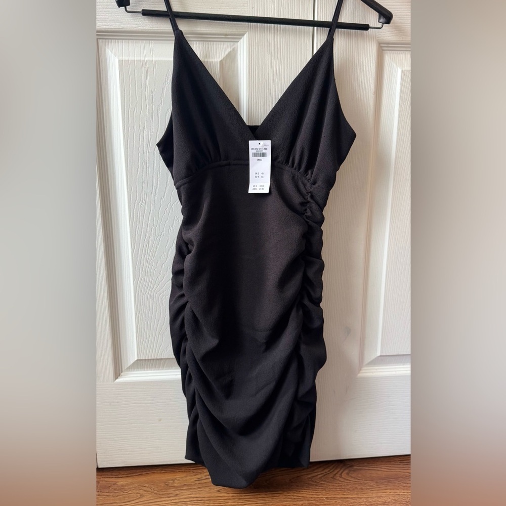 NWT HOLLISTER Black Spaghetti Strap V-Neck Bodycon Mini Dress (S)
